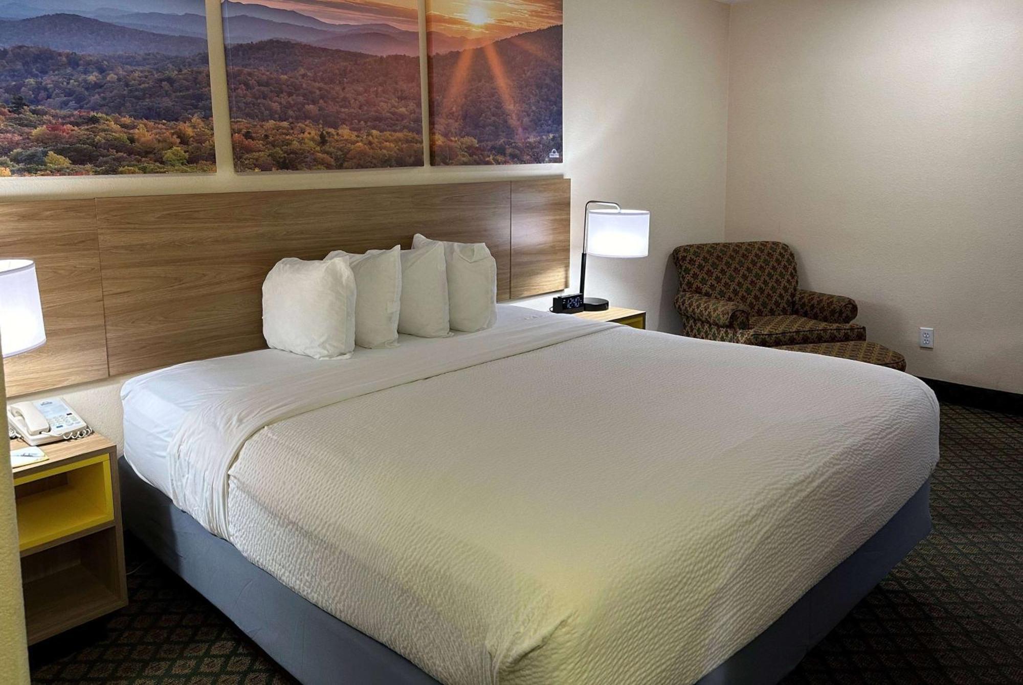 Hotel Days & By Wyndham Eunice